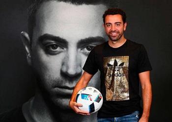 تشافي ينصح برشلونة بصفقتين ويوجه رسالة لآرثر