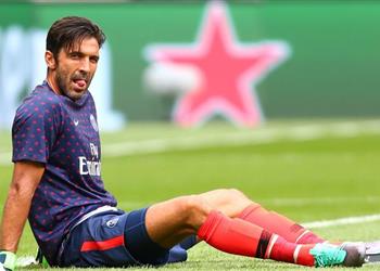 الكشف عن راتب بوفون مع باريس سان جيرمان