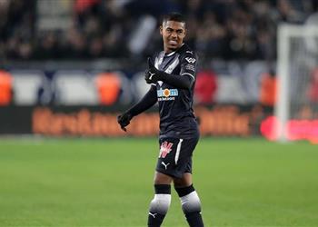 تقارير برشلونة يصرف النظر عن ويليان ويقترب من مالكوم