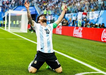 رئيس الاتحاد الأرجنتيني يتحدث عن مستقبل ميسي الدولي