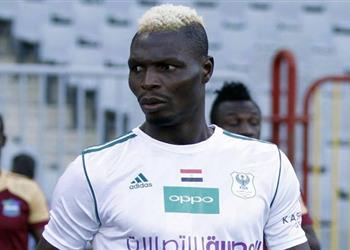 عبد الناصر محمد يهاجم بانسيه ويستشهد بالساحر الإيفواري