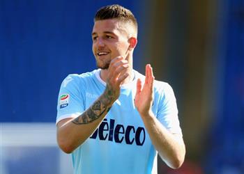 تشيلسي يتمسك بضم نجم لاتسيو