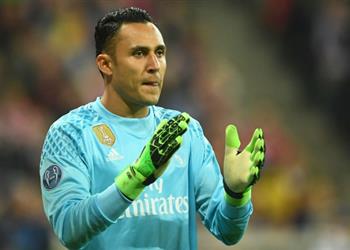 ريال مدريد يخبر نافاس بقرار جديد