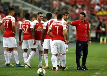 أسطورة آرسنال يكشف حظوظ الفوز بالدوري الإنجليزي