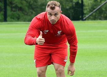 شاكيري يؤكد جاهزيته لمنافسة محمد صلاح وماني في ليفربول