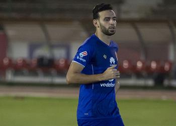 ميدو جابر يغادر معسكر الأهلي في بتسوانا