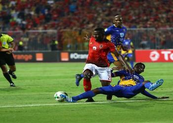 بطل بتسوانا يطبع ألف تذكرة لمباراة الأهلي بدوري الأبطال