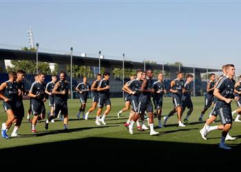 رسمي ا لوبيتيجي يعلن قائمة ريال مدريد للجولة التحضيرية