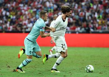 توخيل معلق ا على انتقال رابيو لبرشلونة القرار بيده