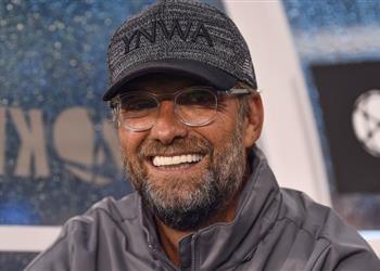 صحفي إنجليزي ينصح ليفربول بالتعاقد مع هذا المدافع