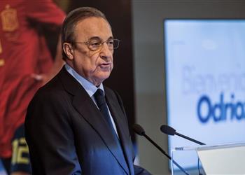 رئيس ريال مدريد يتصدى لجنون الميركاتو الصيفي