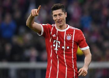 كوفاتش يحسم مصير ليفاندوفسكي