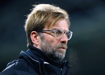 محمد صلاح وأليسون يقودان قائمة ليفربول في معسكر فرنسا