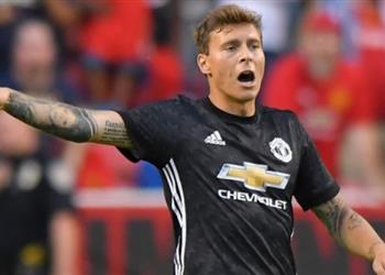 مانشستر يونايتد يرفض عرض ليون لضم ليندولف