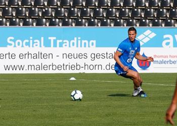 هدرسفيلد يشيد بتألق رمضان صبحي في التدريبات