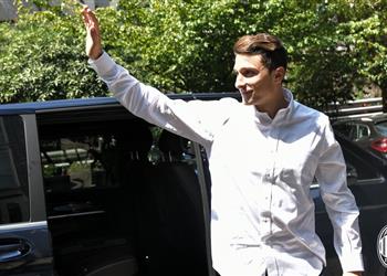 كالدارا ي علق على انتقاله إلى ميلان