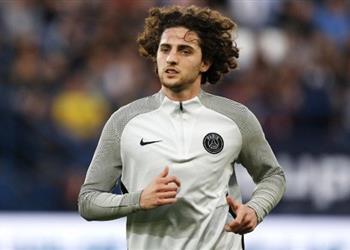 كادينا سير ضم فيدال لا يغلق باب برشلونة أمام رابيو