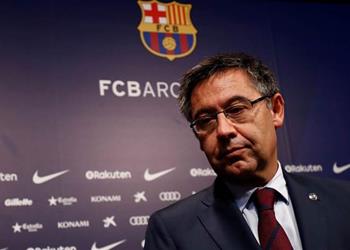 دوري الأبطال يعرقل مفاوضات برشلونة مع صفقة جديدة