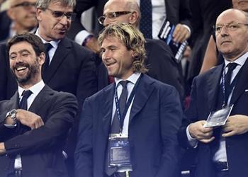 نيدفيد يعد بمفاجآت جديدة في صفقات يوفنتوس