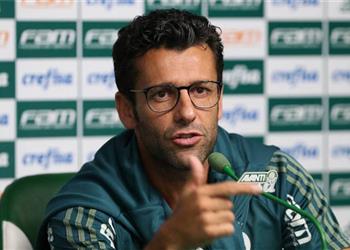 خاص استياء في اتحاد الكرة من مدرب بيراميدز