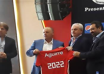 خاص فرج عامر يهاجم عبر بطولات اختيار أجيري مدرب ا لمنتخب مصر