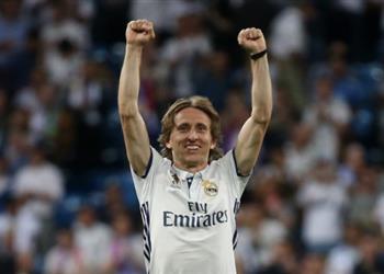 ريال مدريد يستقر على بديل مودريتش