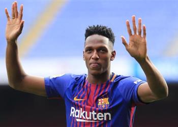 برشلونة يتلقى عرضين من إنجلترا لبيع ياري مينا
