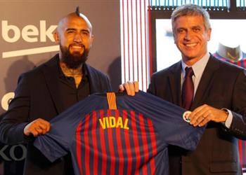 فيدال يحصل على الإذن الطبي للمشاركة في السوبر الإسباني