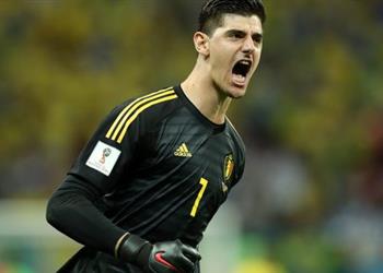 فيديو كورتوا يلمح لاقترابه من ريال مدريد