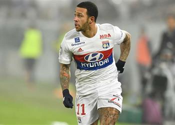 ممفيس ديباي أريد الانتقال إلى نادي أكبر