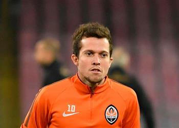 برنارد يصل إلى إيفرتون