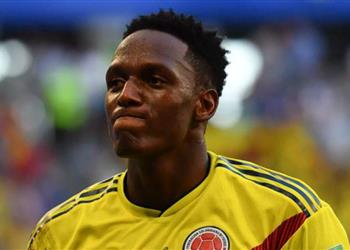 برشلونة يقيد حرية إيفرتون بشرط غريب في صفقة مينا