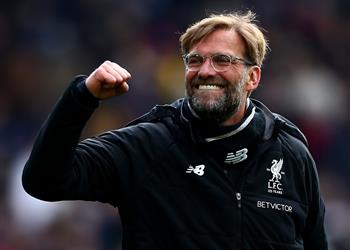 كلوب يدافع ويساند مدرب حراس ليفربول أمام الانتقادات