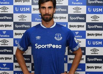 جوميش يكشف سبب انتقاله إلى إيفرتون