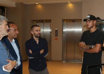 مدافع ريال مدريد يقدم على خطوة جديدة للرحيل