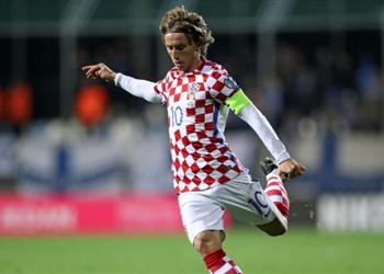 ريال مدريد يغري مودريتش لتجاهل إنتر ميلان