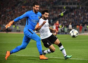 أليسون أريد تقليد محمد صلاح في ليفربول