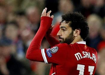 حارس آرسنال السابق محمد صلاح يستحق الكرة الذهبية