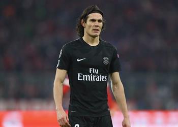 ريال مدريد يحسم موقفه من صفقة كافاني