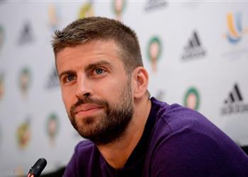 بيكيه يعلق على اعتزاله دولي ا ويتحدث عن تقنية الفيديو في كأس السوبر