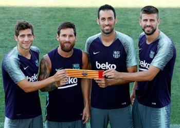 بيكيه يتحدث عن اختياره كقائد ثالث لبرشلونة وهدفهم في الموسم الجديد