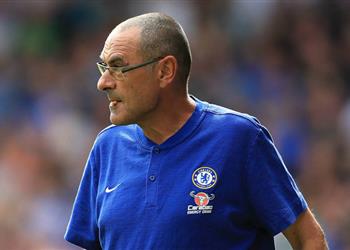 تصرف غريب من ساري في مباراة تشيلسي وهدرسفيلد