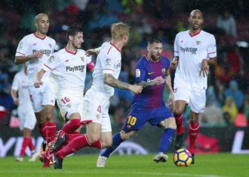 مباراة برشلونة وإشبيلية بكأس السوبر الإسباني الموعد والقنوات الناقلة والمعلقين