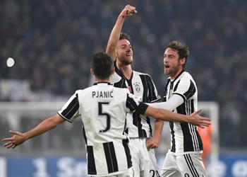 نجم يوفنتوس يتجاهل عروض الدوري الفرنسي