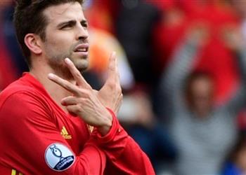 شاكيرا توجه رسالة مهمة لبيكيه بعد اعتزال اللعب الدولي