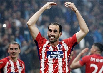 مدافع أتليتكو مدريد يغلق الباب أمام يوفنتوس