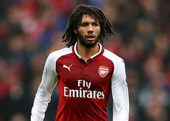 ناد فرنسي يدرس التعاقد مع محمد النني