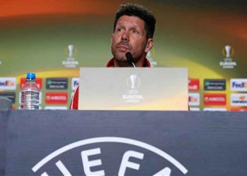 سيميوني يفقد التواصل مع أتليتكو مدريد في السوبر الأوروبي