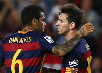 ألفيس يستفز ميسي وجماهير برشلونة