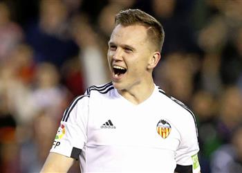 فالنسيا يتعاقد مع نجم منتخب روسيا